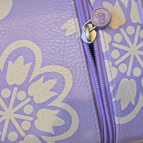 Roxy Vintage 90's Lavender Floral Zip Around Makeup Hard Shell Train Case - Picture 8 of 14